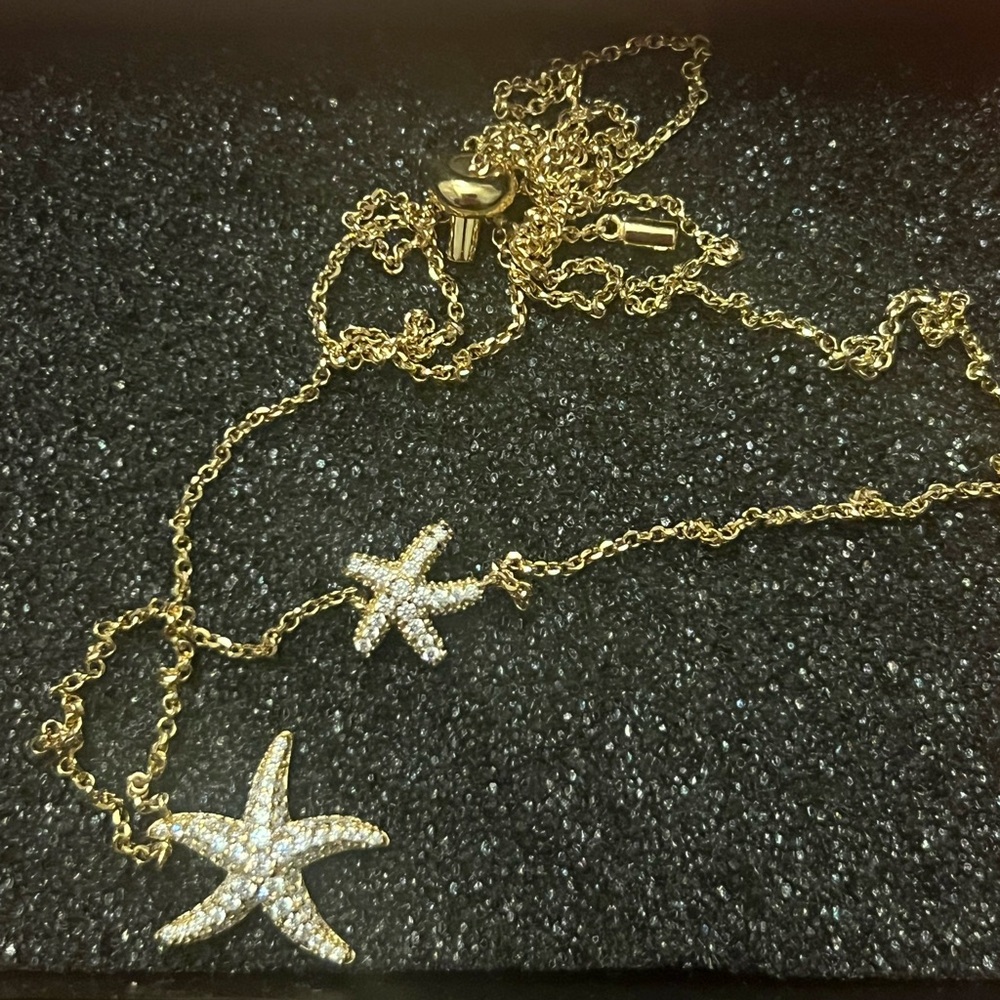 Apm Monaco star necklace